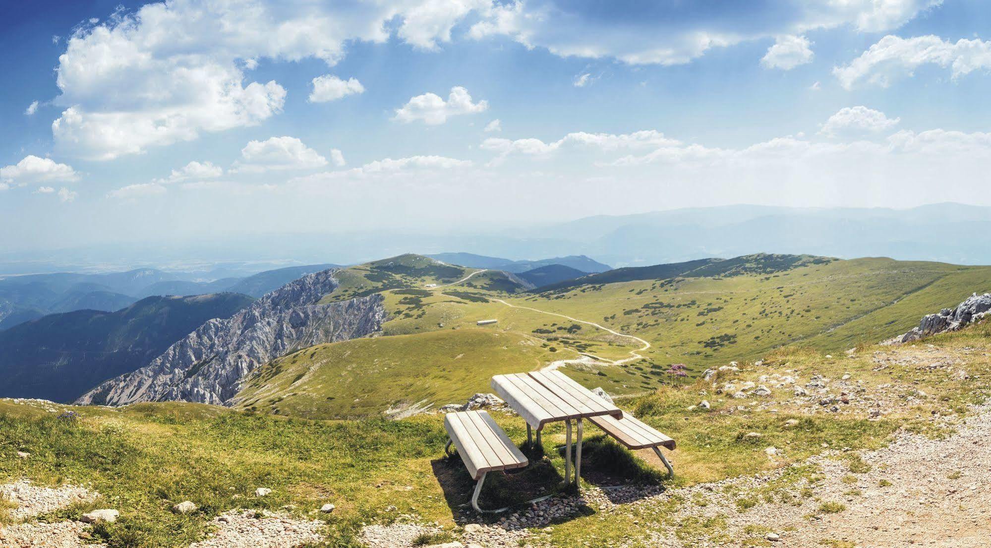 Hotel Schneeberghof Puchberg am Schneeberg Exterior foto